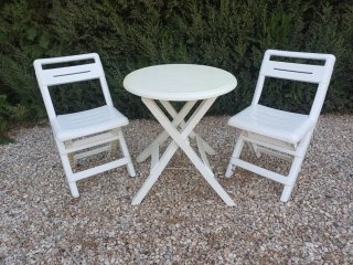 Mesa y Sillas Plegables Exterior. Lote o sueltas.
