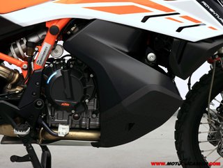 KTM 790 ADVENTURE R ¿A2?