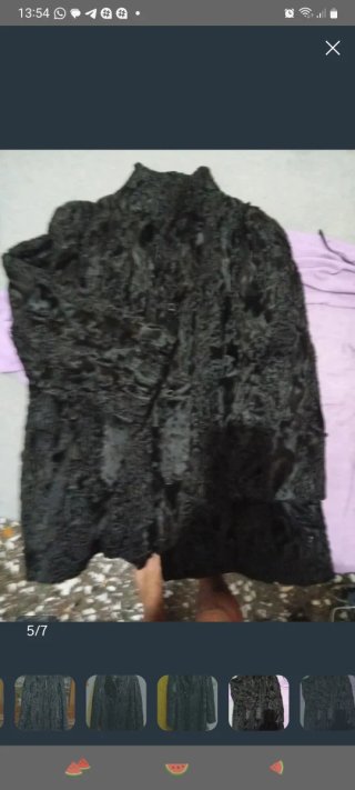Elegante chaquetón de astracán negro Talla M