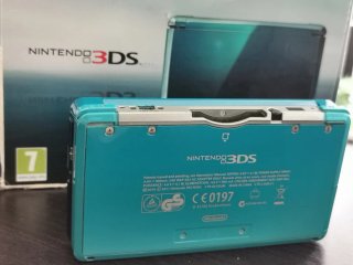 Nintendo 3DS Aqua Blue Boxata