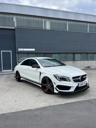 Mercedes-Benz Clase CLA AMG 2015