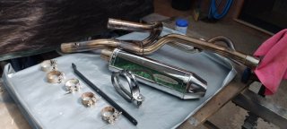 Tubo de escape moto DELKEVIC