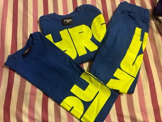 Completo tuta ragazzo taglia S PYREX (8-9 anni)