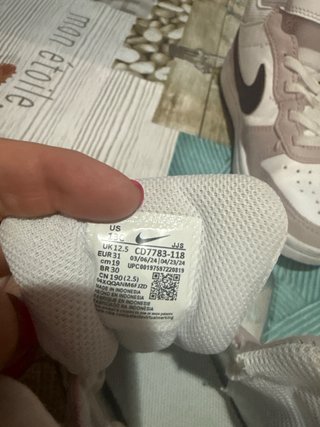 Zapatillas Nike Botita con belcro niña talla31