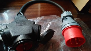 Adaptador Enchufe Industrial 16A 220-380V
