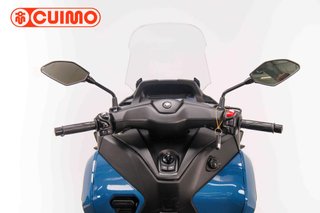 YAMAHA TRICITY 300