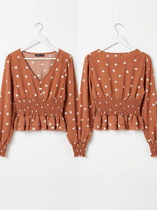 Top Peplum Corazones SHEIN Talla S