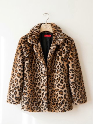 Chaqueta pelo leopardo talla 8 años