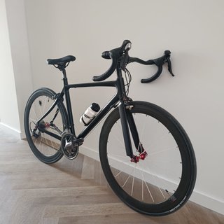 Bicicleta de carretera de carbono