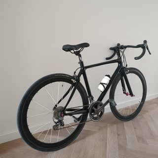 Bicicleta de carretera de carbono