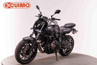 YAMAHA MT 07