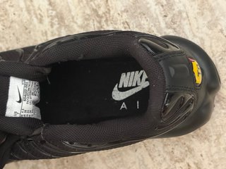 Nike TN Air Max Plus Negras