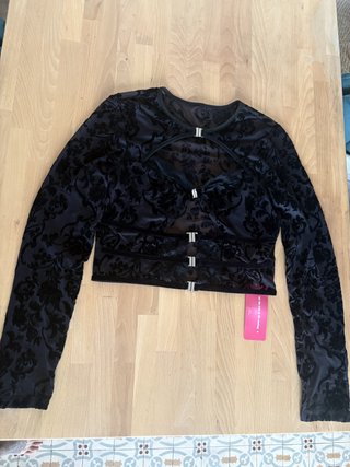 Top Negro Terciopelo Floral Shein Talla L