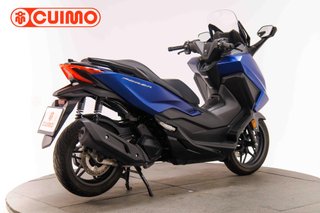 HONDA FORZA 125