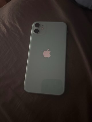 iPhone 11 Apple