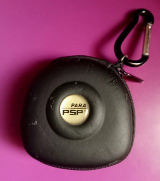 Funda Negra para PSP con Mosquetón