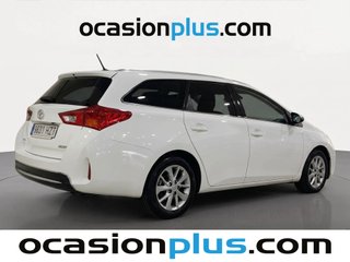 Toyota Auris 130 Touring Sports Active 97 kW (132 CV)
