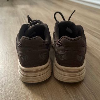 Zapatillas Bershka Marrones y Plateadas