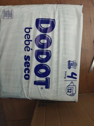256 Pañales Dodot Bebé Seco Talla 4 (9-14 kg)