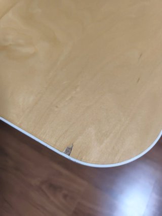 Escritorio Bekant Madera y Metal