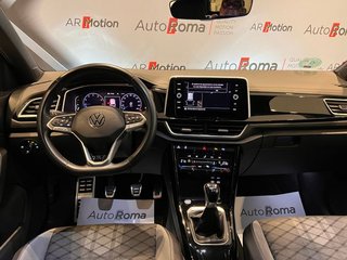 Volkswagen T-Roc R-LINE TSI 150cv MOD.2024. SOLO 34.000km