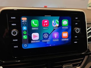 Volkswagen T-Roc R-LINE TSI 150cv MOD.2024. SOLO 34.000km