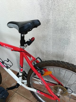 Bicicleta Montaña 27.5 Blanca y Roja