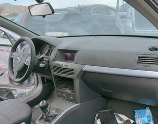 340648 centralita motor uce 12992629 opel astra h