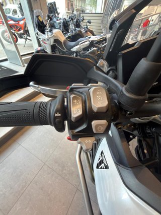 Triumph Tiger 900 GT Pro A2