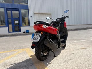 Yamaha NMAX 125 · 2023 · 14.000 km
