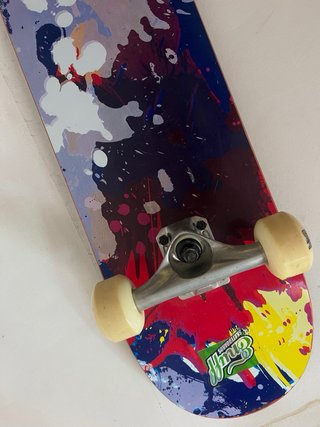 Skate completo con ruedas y ejes