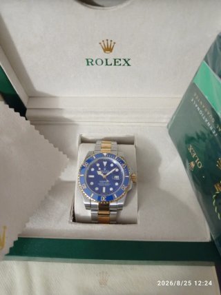Reloj Rolex Submariner Azul y Dorado