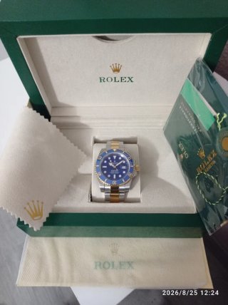 Reloj Rolex Submariner Azul y Dorado
