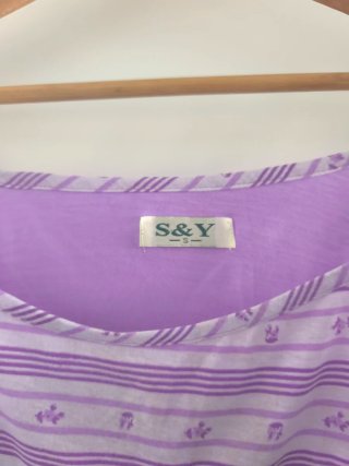 Pijama corto morado y blanco Talla S