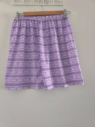 Pijama corto morado y blanco Talla S