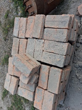 Ladrillos macizos antiguos