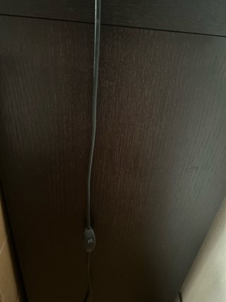 Lámpara de mesa moderna metal