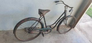Bicicleta Orbea Clásica 1956 con matricula antigua