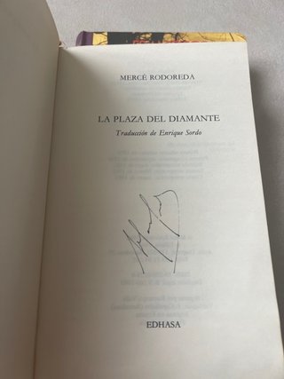 Las Ninfas, La Plaza de Diamamte con autografo