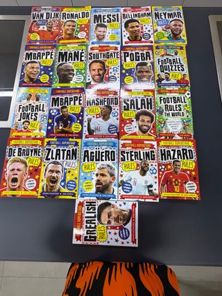 Colección de 21 libros de Football Superstars