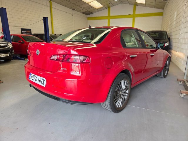 Alfa Romeo 159 2012