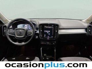 Volvo XC40 B4 G Momentum Pro AWD Auto 145 kW (197 CV)