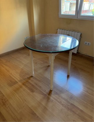 Mesa redonda extensible con cristal