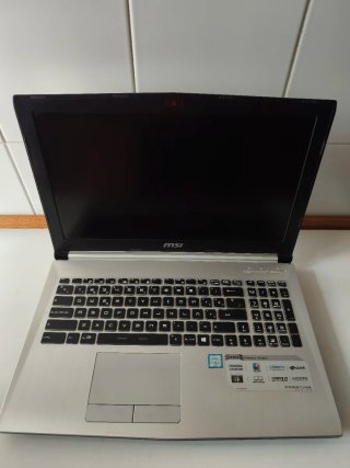 MSI PE60 6QD-200XES. i5 HQ GTX 950M SSD+HDD gaming