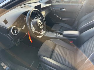 Mercedes-Benz Clase CLA 200D AMG LINE 2016