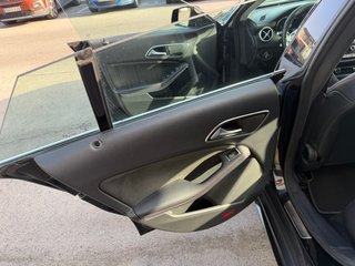 Mercedes-Benz Clase CLA 200D AMG LINE 2016
