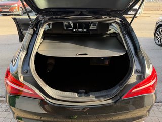 Mercedes-Benz Clase CLA 200D AMG LINE 2016