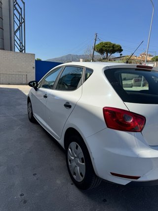 🔥SEAT IBIZA 2015 · 90CV · 137.000 km · Muy fiable🚗