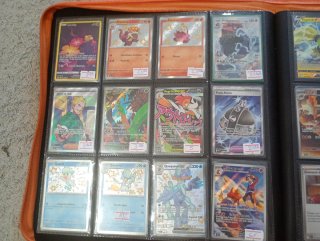 Album de cartas pokemon SE VENDE Y SE CAMBIA