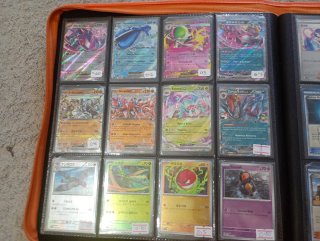 Album de cartas pokemon SE VENDE Y SE CAMBIA